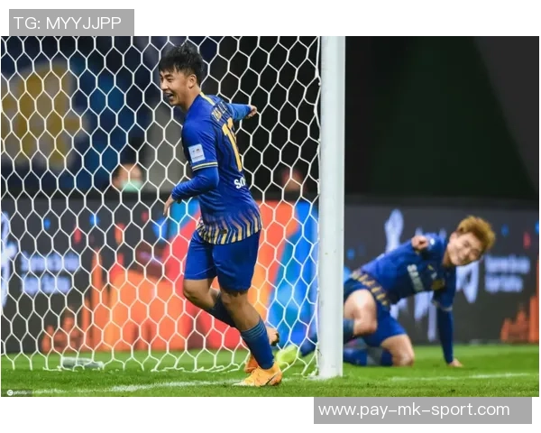 巴卡尔在足球赛场上的崛起与未来发展潜力分析