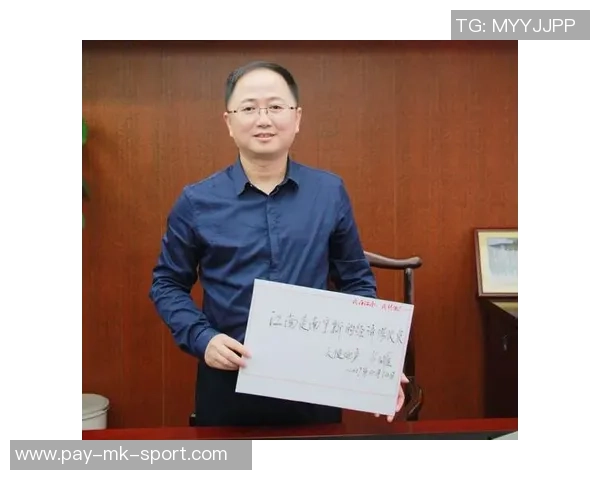 曹栋在足球赛场上的成长历程与未来发展潜力分析